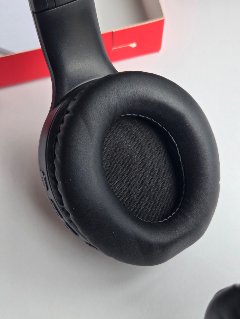 Lenovo Thinkplus TH10 Wireless Bluetooth Headphones - Like New! - Picture 10 of 14